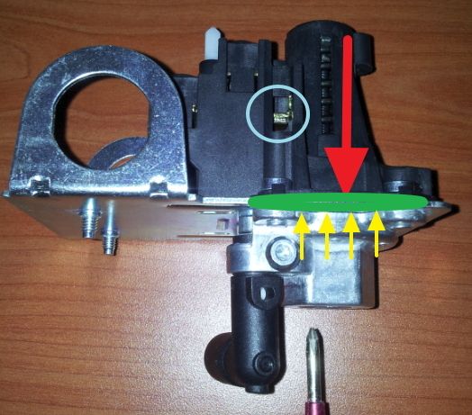 pressure switch with closed contacts
